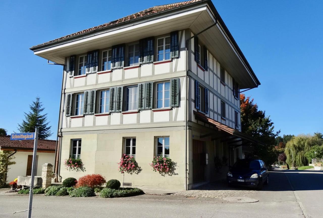 "Zur Alten Schmiede", 70M2 Studio Mit Kaminfeuer Und Sauna Fraubrunnen المظهر الخارجي الصورة